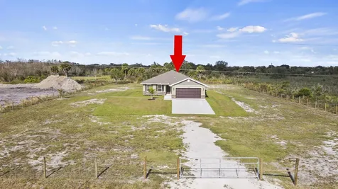 18779 Nw 268th Street Okeechobee FL 34972
