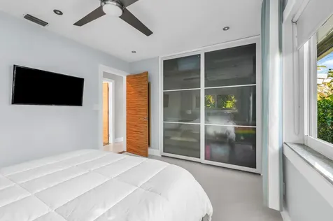 2301 Ne 15th Terrace Wilton Manors FL 33305