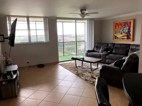 3300 W Rolling Hills Circle Davie FL 33328