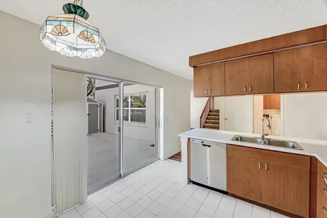 7 Amherst Court Royal Palm Beach FL 33411