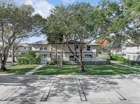 7 Amherst Court Royal Palm Beach FL 33411