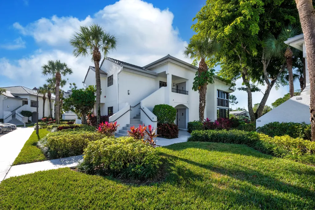 15822 Loch Maree Lane Delray Beach FL 33446