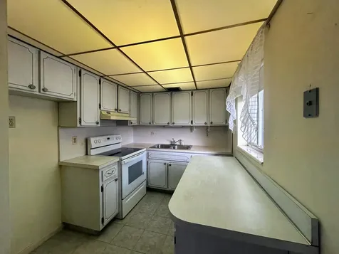 2400 Lake Osborne Drive Lake Worth Beach FL 33461