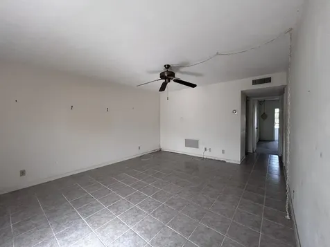 2400 Lake Osborne Drive Lake Worth Beach FL 33461