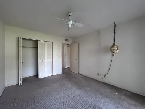 2400 Lake Osborne Drive Lake Worth Beach FL 33461
