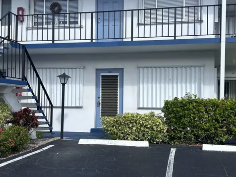 2400 Lake Osborne Drive Lake Worth Beach FL 33461