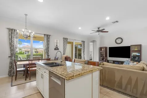 117 Via Condado Way Palm Beach Gardens FL 33418