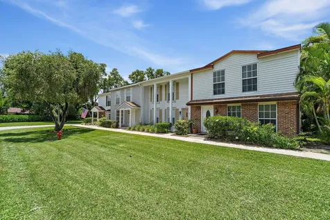 11830 Brier Patch Court Wellington FL 33414