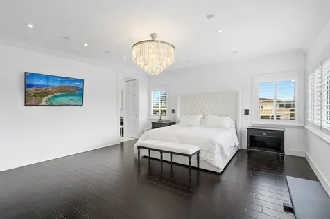16430 Ne 30th Avenue North Miami Beach FL 33160