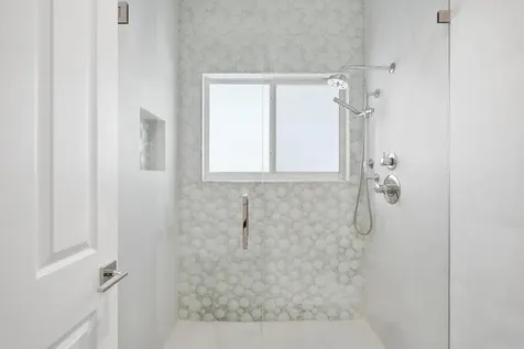 16430 Ne 30th Avenue North Miami Beach FL 33160