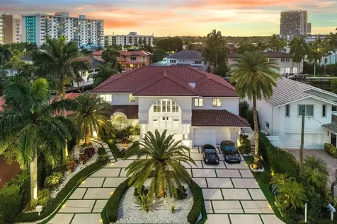 16430 Ne 30th Avenue North Miami Beach FL 33160