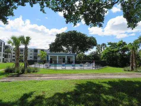 9233 SW 8th Street Boca Raton FL 33428