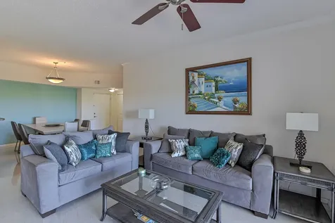 Boynton Beach FL 33435