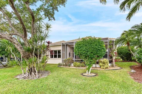 8672 Via Avellino Lake Worth FL 33467