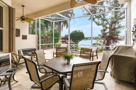 8672 Via Avellino Lake Worth FL 33467