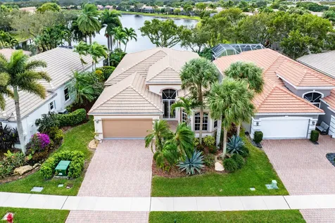 8672 Via Avellino Lake Worth FL 33467