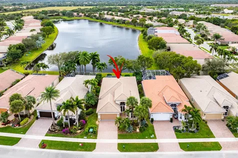8672 Via Avellino Lake Worth FL 33467