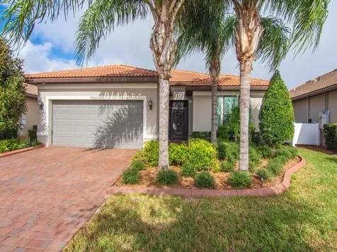 5255 Turtle Creek Circle Vero Beach FL 32967