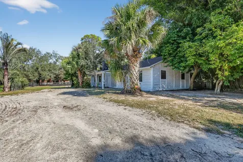 2340 B Road Loxahatchee Groves FL 33470