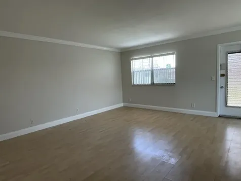 472 Saxony J Delray Beach FL 33446