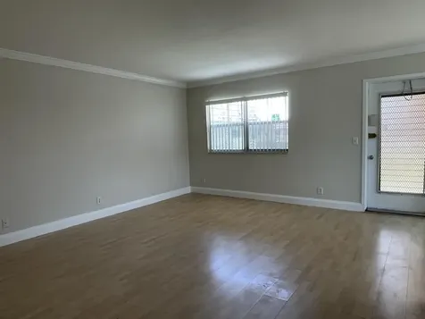 472 Saxony J Delray Beach FL 33446
