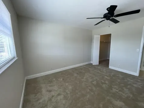 472 Saxony J Delray Beach FL 33446