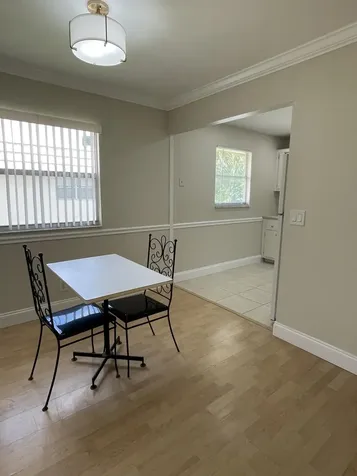 472 Saxony J Delray Beach FL 33446