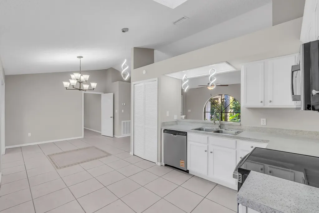 509 Breakwater Terrace Sebastian FL 32958