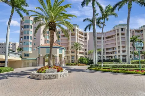300 SE 5th Avenue Boca Raton FL 33432