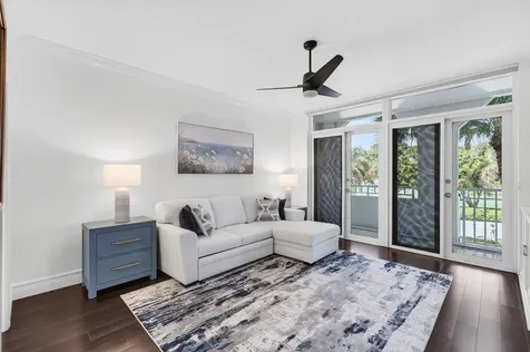 300 SE 5th Avenue Boca Raton FL 33432