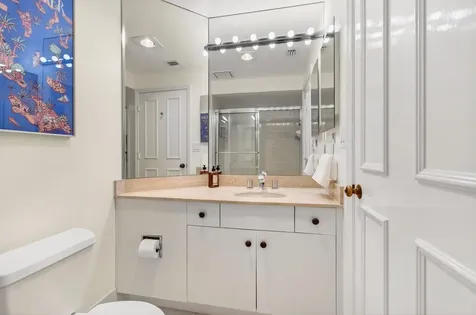 300 SE 5th Avenue Boca Raton FL 33432