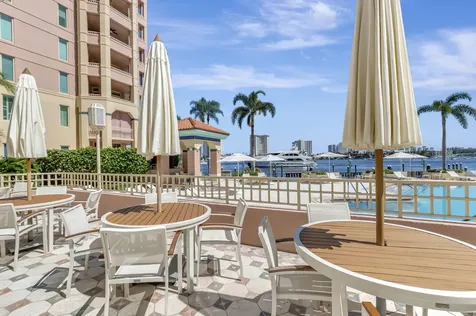 300 SE 5th Avenue Boca Raton FL 33432