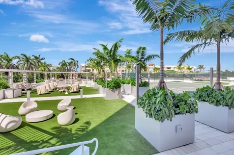 300 SE 5th Avenue Boca Raton FL 33432