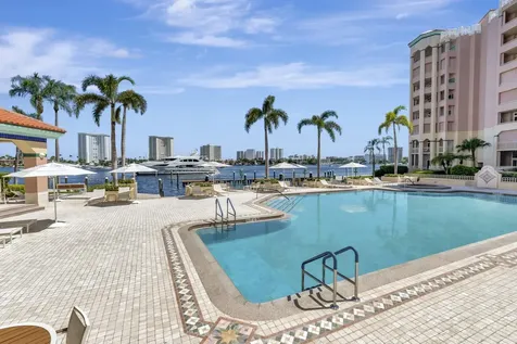 300 SE 5th Avenue Boca Raton FL 33432