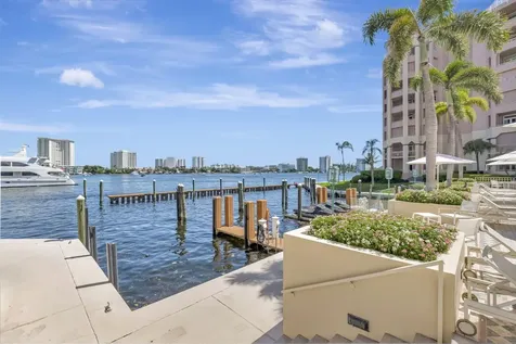 300 SE 5th Avenue Boca Raton FL 33432