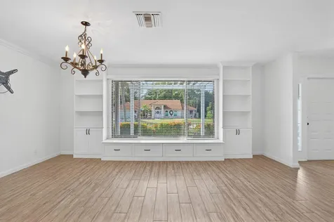 28 Hickory Hill Road Tequesta FL 33469