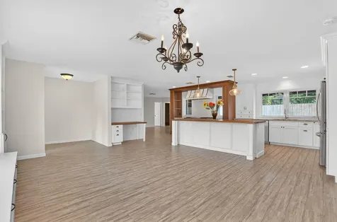 28 Hickory Hill Road Tequesta FL 33469