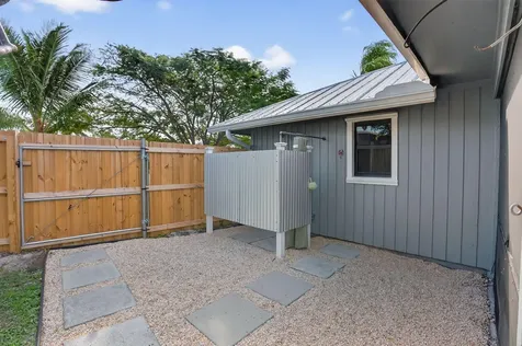 28 Hickory Hill Road Tequesta FL 33469
