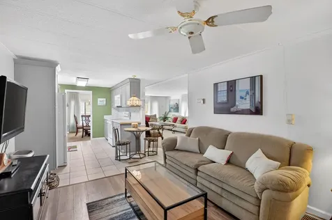 36001 Dron Bay Boynton Beach FL 33436