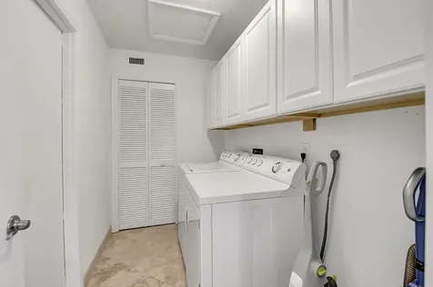 804 Foxpointe Circle Delray Beach FL 33445
