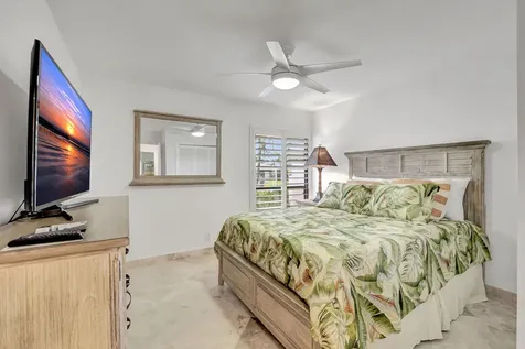 804 Foxpointe Circle Delray Beach FL 33445