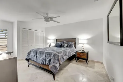 804 Foxpointe Circle Delray Beach FL 33445