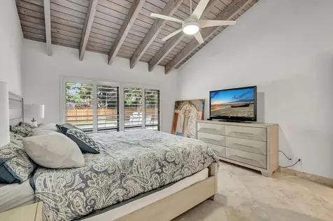 804 Foxpointe Circle Delray Beach FL 33445