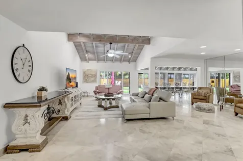 804 Foxpointe Circle Delray Beach FL 33445
