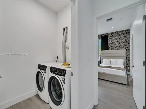 1222 NE 15th Avenue Fort Lauderdale FL 33304