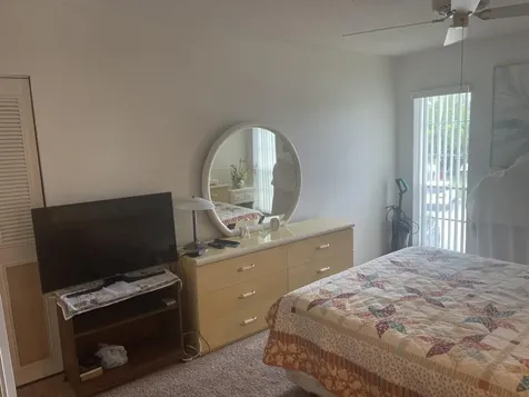 4 N Greenway Royal Palm Beach FL 33411