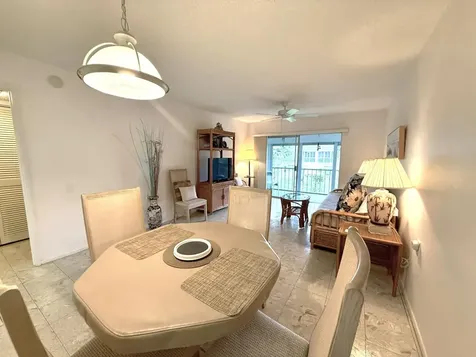 2702 Nassau Bend Coconut Creek FL 33066