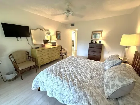 2702 Nassau Bend Coconut Creek FL 33066