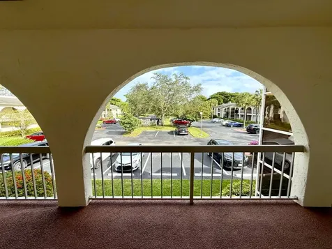 2702 Nassau Bend Coconut Creek FL 33066