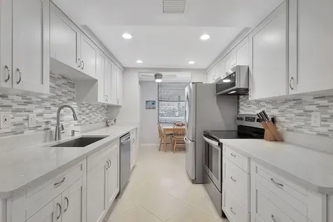 5059 N Highway A1a Hutchinson Island FL 34949